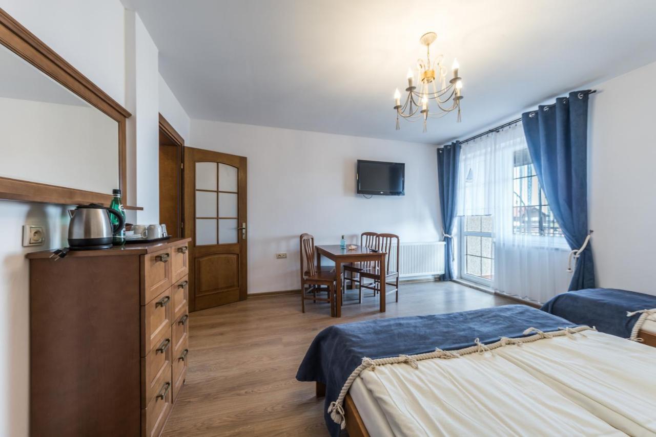 Bursztynowa Nocleg ze śniadaniem Rewa